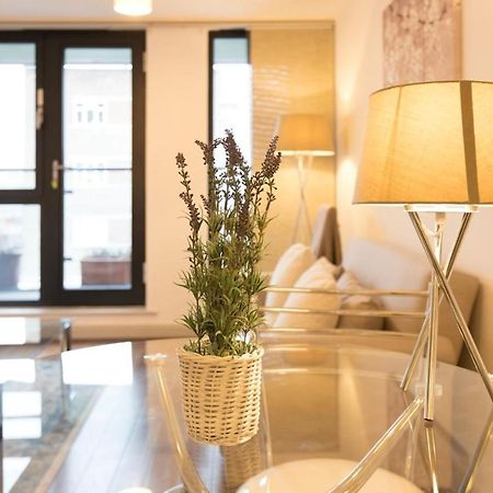 Beautiful 2 Bedroom Property In Borough London Exterior photo